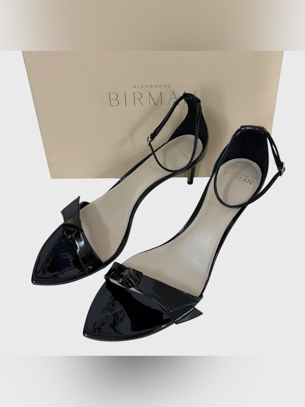 Alexandre Birman NEW Black Patent Leather Clarita Bow Heels Size 39